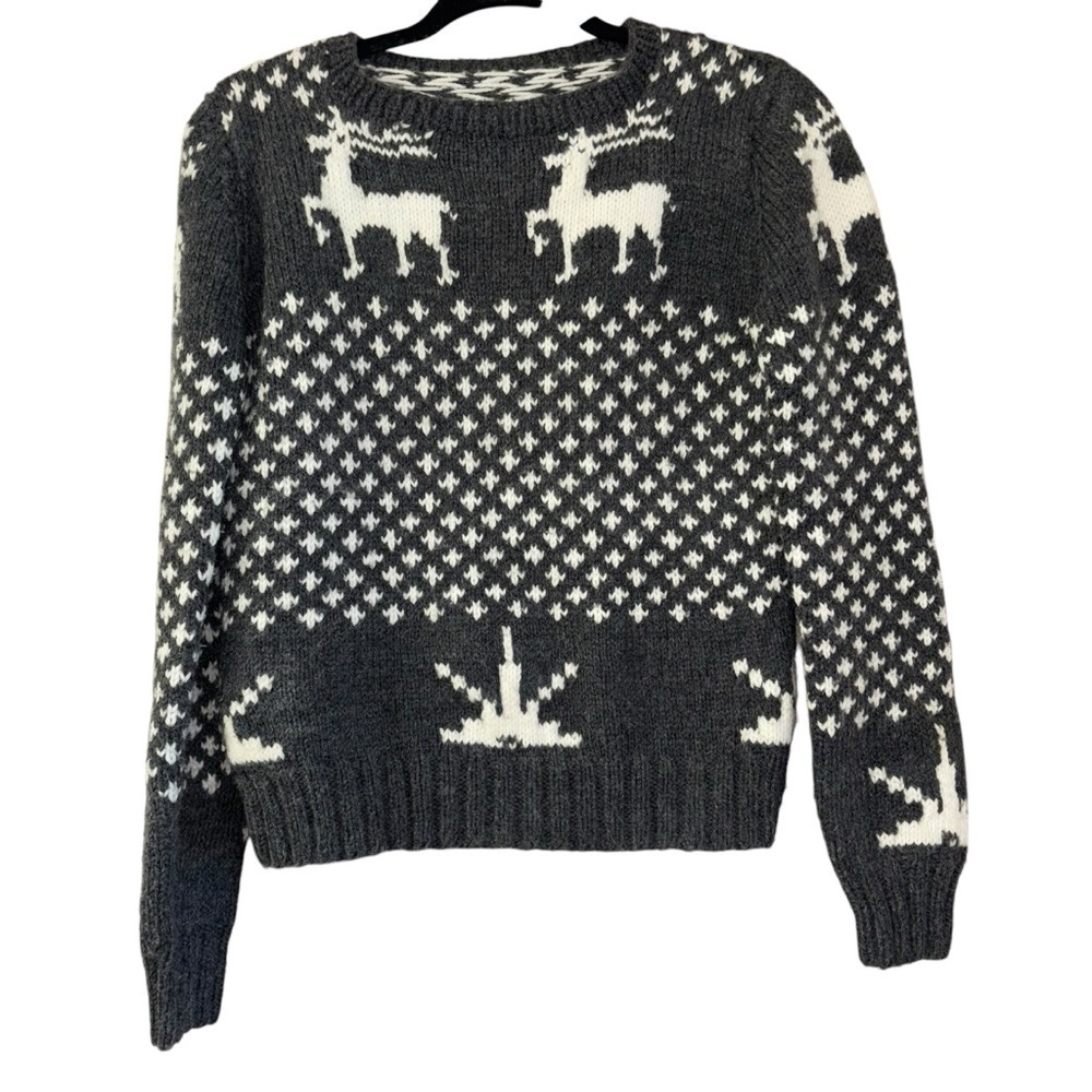 Christmas Sweater Reindeer Gray White Holiday Women’s S Knit Winter Festive